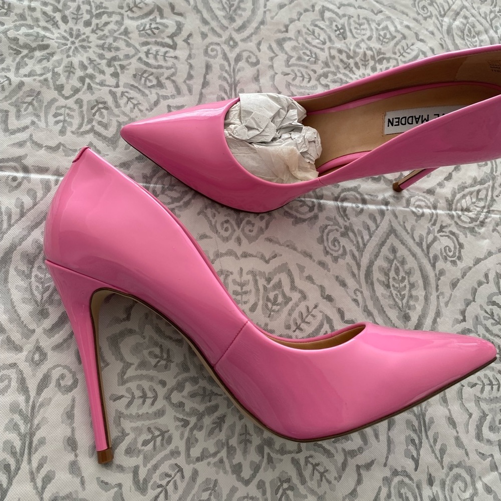 Pink heel